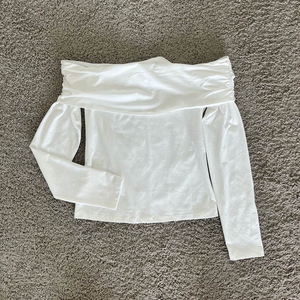 Off-Shoulder Long Sleeve White Women's Top